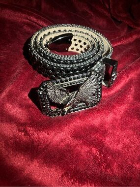 Black Studded Men's Eagle Buckle Belt with Metallic Accents